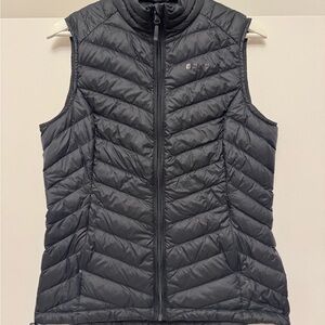 Women's Black Puffer Vest